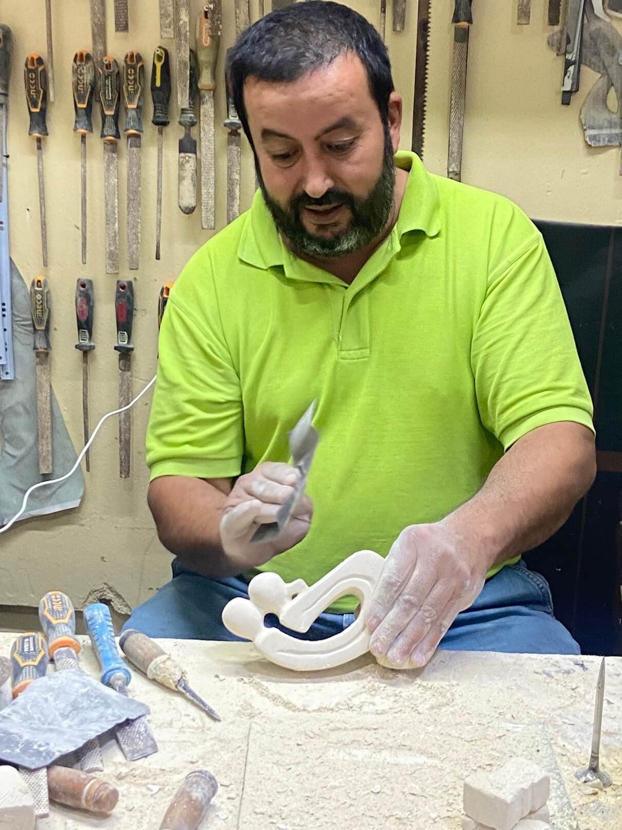 Atelier Sculpture Agadir : créer votre objet delco en calcaire