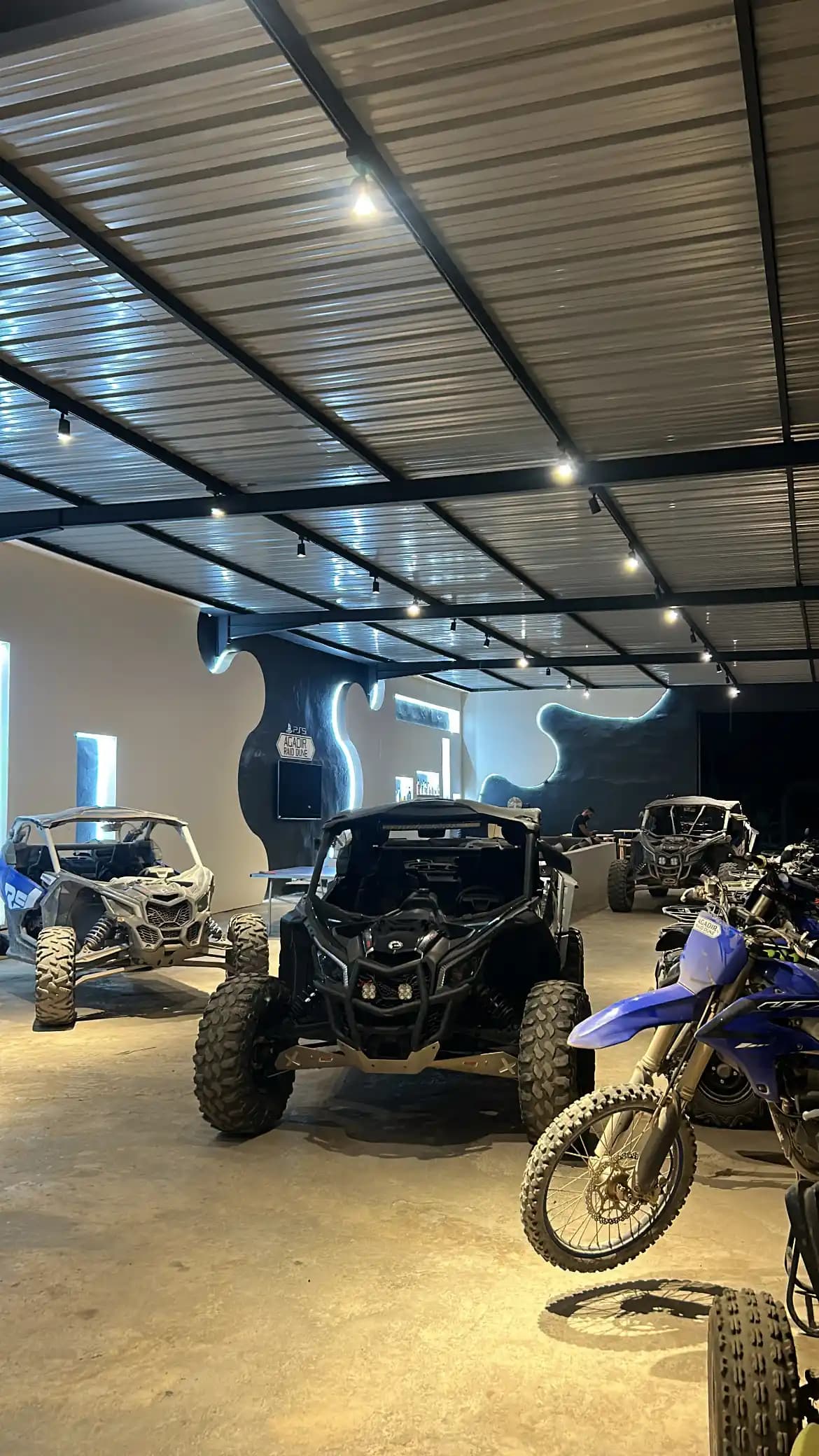 Pilotage buggy dunes Agadir en Can-Am biplace avec moniteur
