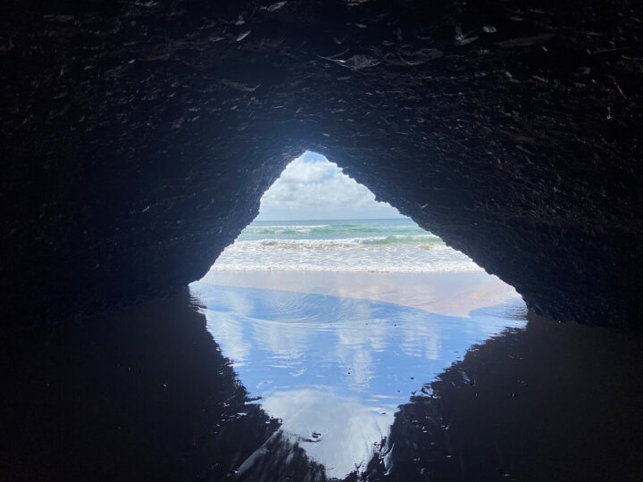 Cueva de la playa Legzira