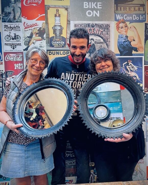 atelier creation de mirroir en pneu recyclé